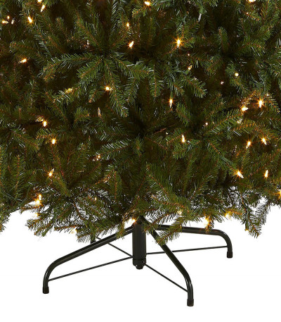 Artificial Christmas Tree, White Lights, Includes Stand, 7.5 Feet