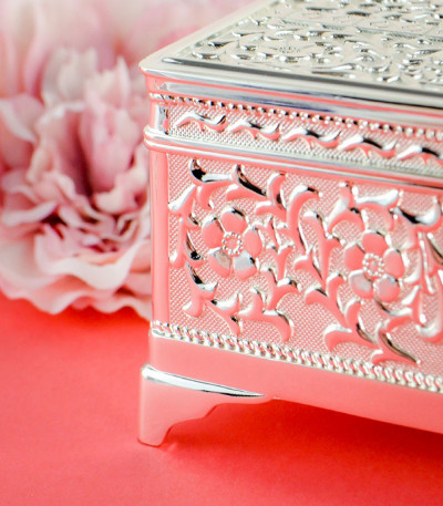 Antique Style Personalised Silver Plated Jewellery Box